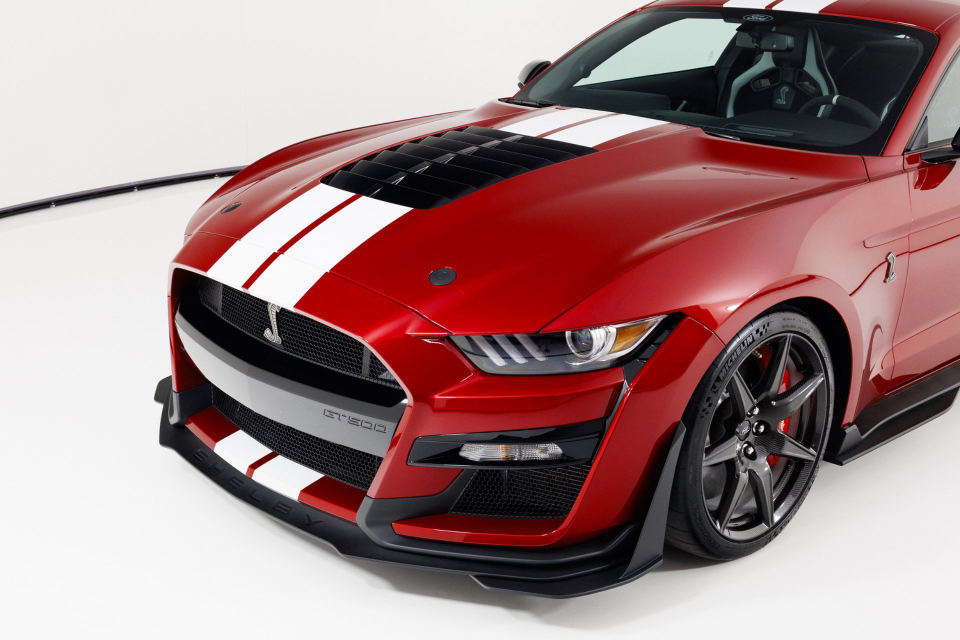 Used 2021 Ford Mustang Shelby GT500 w/ Carbon Fiber Track Pack RWD image 61