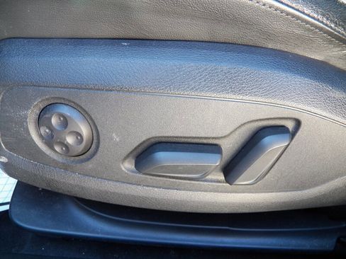 Used 2023 Audi A4 2.0T Premium Plus image 9