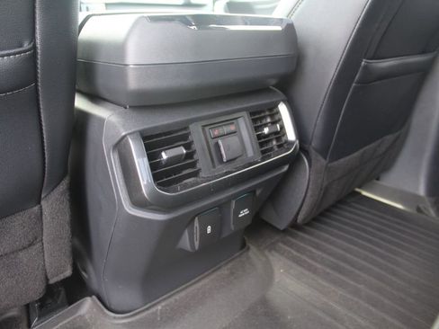Used 2023 Ford F150 Lariat w/ Equipment Group 502A High AWD/4WD image 14