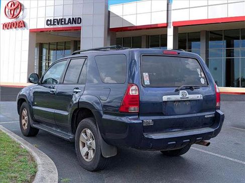 Used 2007 Toyota 4Runner SR5 RWD image 5