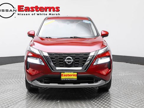 Used 2022 Nissan Rogue SV AWD/4WD image 2