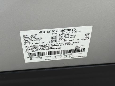 Used 2019 Ford Explorer XLT FWD image 32