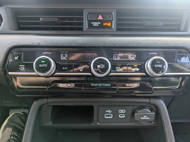 Used 2025 Honda Pilot EX-L image 28