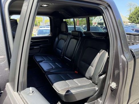 Used 2024 RAM 1500 Laramie AWD/4WD image 21