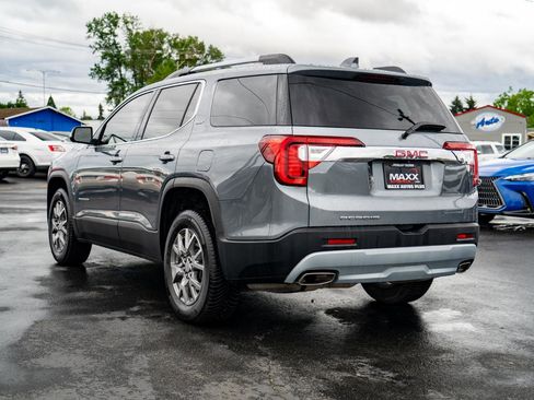 Used 2021 GMC Acadia SLT w/ Technology Package FWD image 11