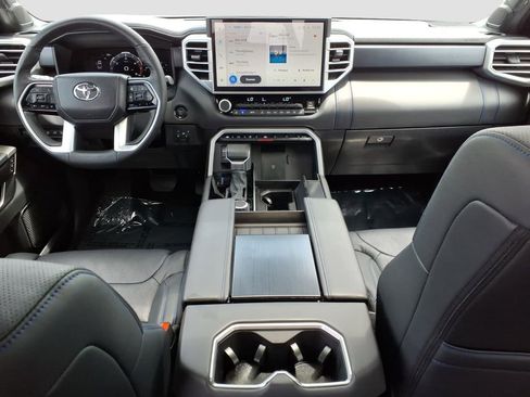 Used 2025 Toyota Tundra Platinum AWD/4WD image 16