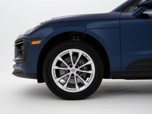 Used 2024 Porsche Macan Base w/ Premium Plus Package image 61