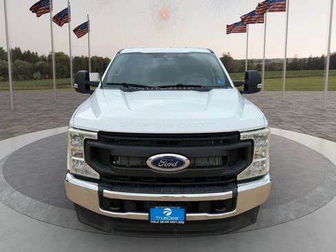 Used 2022 Ford F250 XL w/ Power Equipment Group AWD/4WD image 7