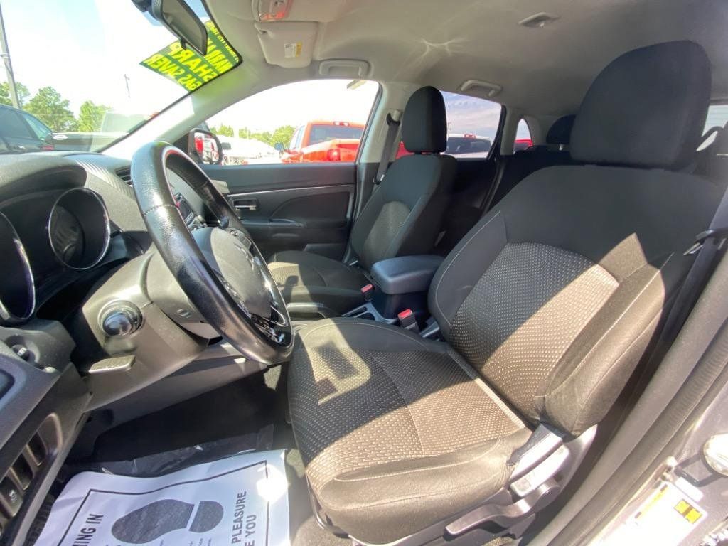 Used 2016 Mitsubishi Outlander Sport ES FWD image 12