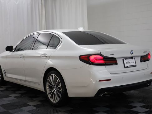 Certified 2022 BMW 530i xDrive w/ Executive Package image 15