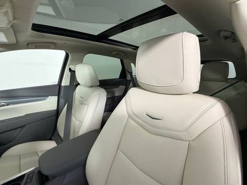 New 2025 Cadillac XT5 Premium Luxury w/ Technology Package image 6