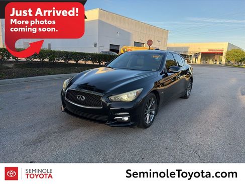 Used 2017 INFINITI Q50 Signature Edition image 1
