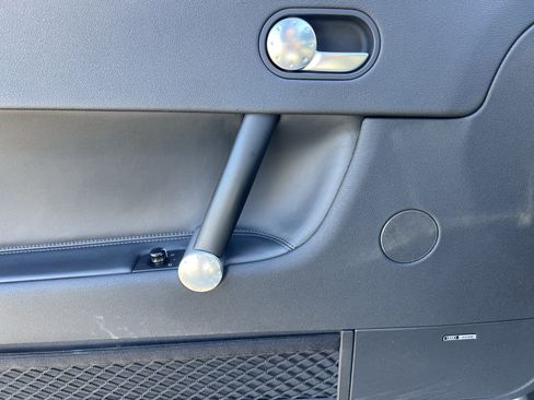 Used 2001 Audi TT 1.8T image 14