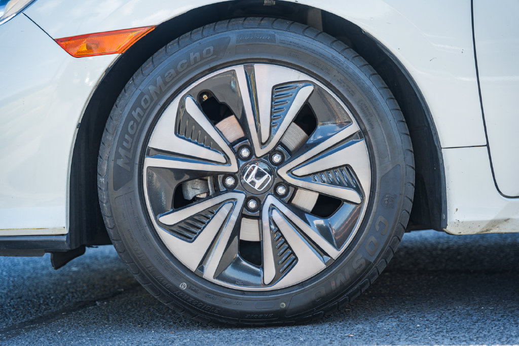 Used 2018 Honda Civic EX image 13