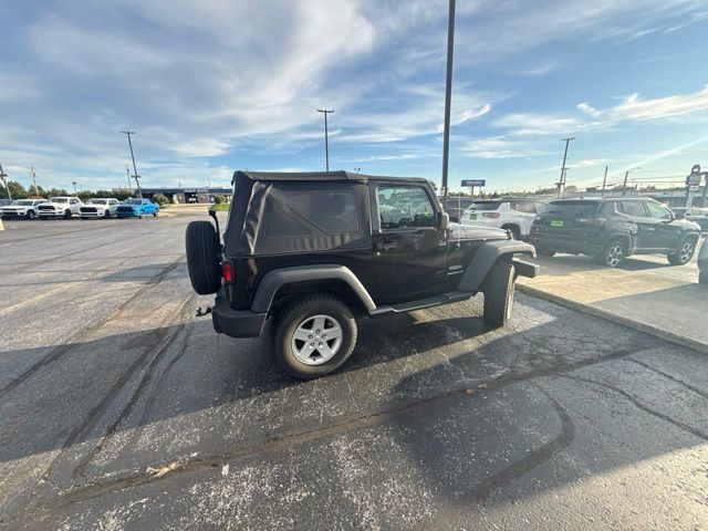 Used 2017 Jeep Wrangler Sport w/ Trailer Tow Group AWD/4WD image 4