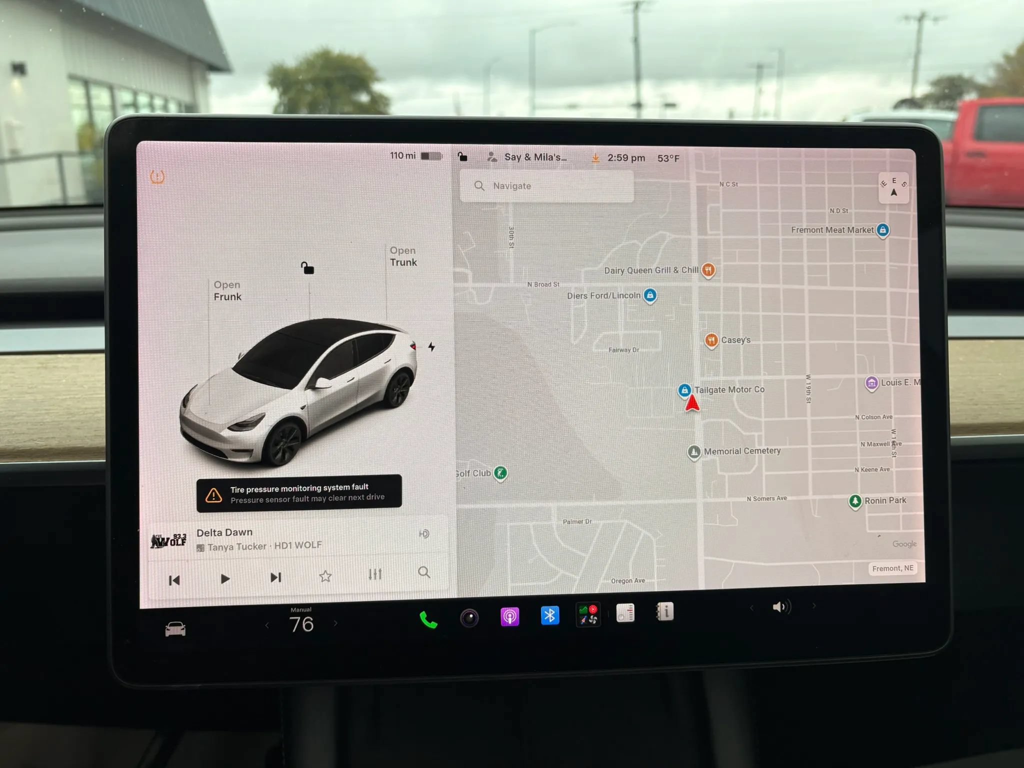 Used 2022 Tesla Model Y Long Range AWD/4WD image 22