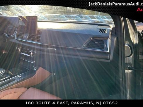 Used 2023 Audi Q5 2.0T Premium Plus w/ Premium Plus Package AWD/4WD image 14