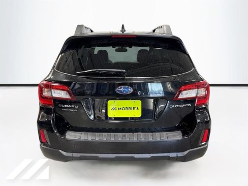 Used 2016 Subaru Outback 2.5i Limited AWD/4WD image 6