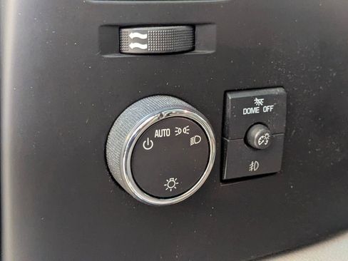 Used 2010 GMC Sierra 1500 SLE w/ Power Pack Plus image 23