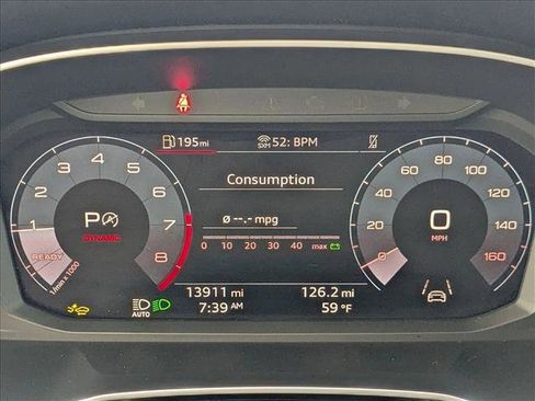 Certified 2025 Audi Q3 2.0T Premium w/ Convenience Package image 10