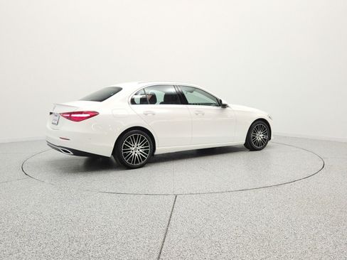 Used 2024 Mercedes-Benz C 300 Sedan image 5