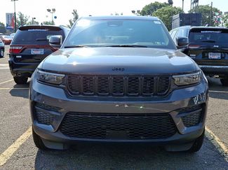 New 2025 Jeep Grand Cherokee Altitude video 2