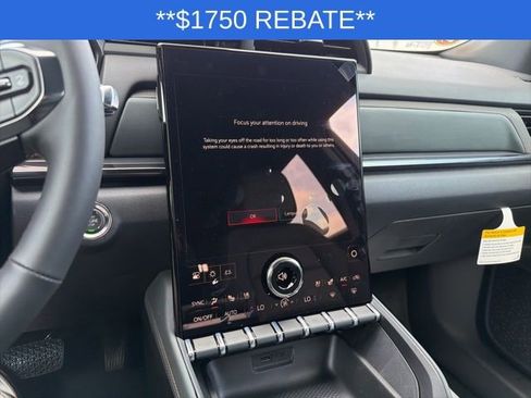 New 2026 GMC Terrain AT4 w/ Convenience Package III image 27