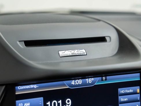 Used 2014 Ford Escape Titanium image 28