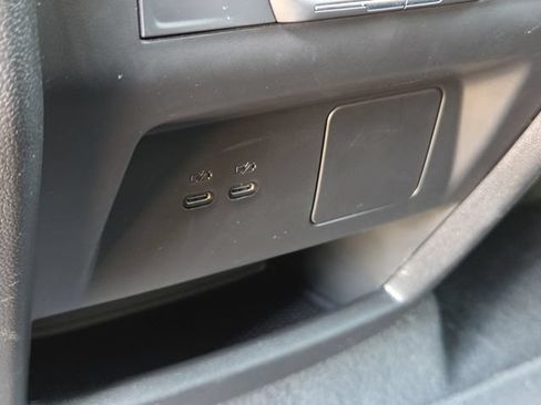 Certified 2026 Chevrolet Traverse LT FWD image 44