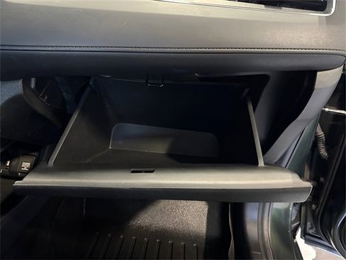 Used 2016 Honda HR-V EX image 17