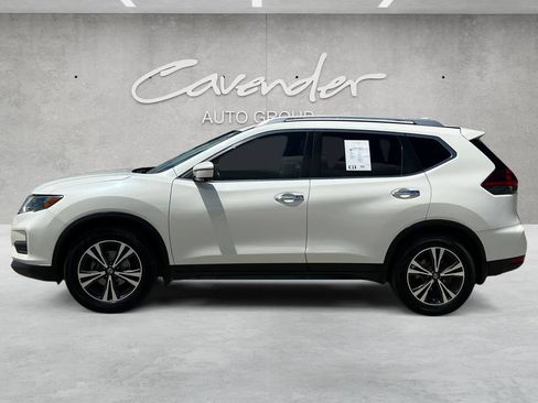 Used 2020 Nissan Rogue SV w/ Premium Package FWD image 13