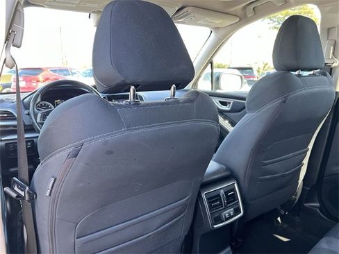 Used 2020 Subaru Forester Premium image 31