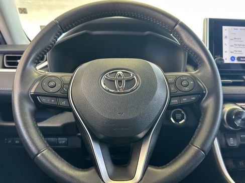 Used 2025 Toyota RAV4 XLE Premium FWD image 26