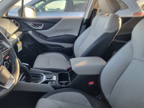 Certified 2024 Subaru Forester Limited image 7