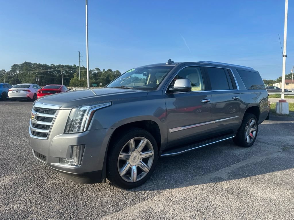 Used 2020 Cadillac Escalade ESV Luxury RWD image 7
