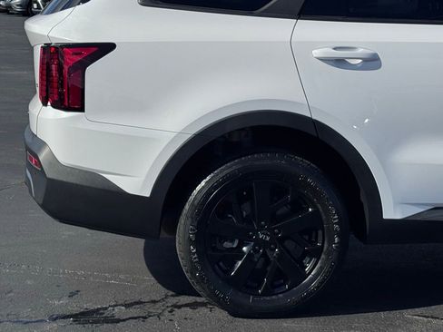 Used 2021 Kia Sorento S w/ Panoramic Sunroof Package image 43