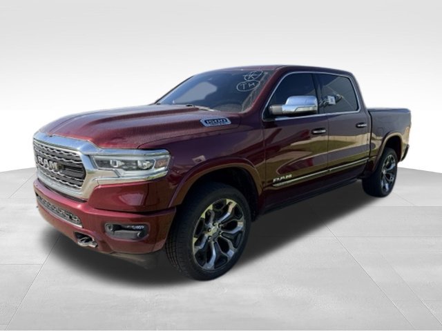 Used 2022 RAM 1500 Limited w/ Body-Colour Bumper Group AWD/4WD image 3