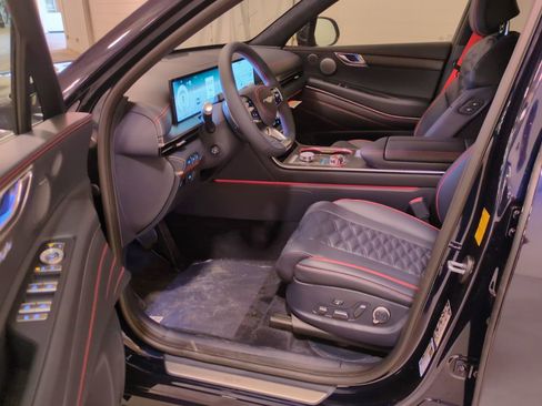 Used 2026 Genesis GV80 3.5T image 17