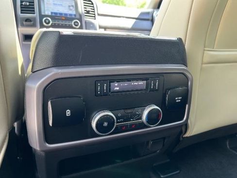 Used 2020 Ford Expedition Platinum AWD/4WD image 37