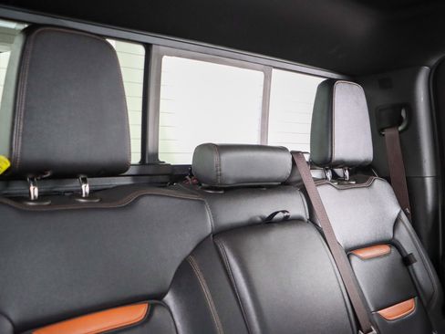 Used 2023 GMC Sierra 2500 AT4 w/ AT4 Premium Plus Package image 33