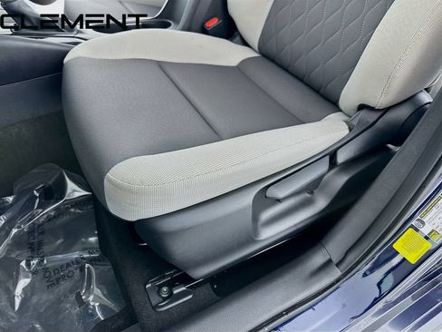 Used 2026 Toyota Corolla LE FWD image 27