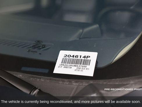 Used 2025 Ford Expedition Active image 21