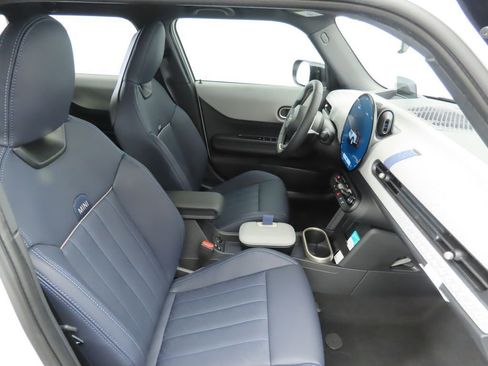 Used 2026 MINI Cooper 4-Door Hardtop image 22