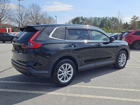 Used 2025 Honda CR-V LX image 6