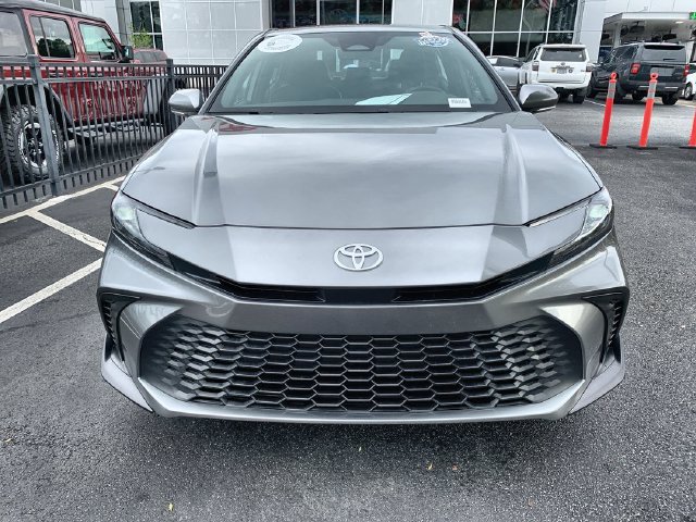 Used 2026 Toyota Camry SE w/ Multimedia Upgrade Package FWD image 3