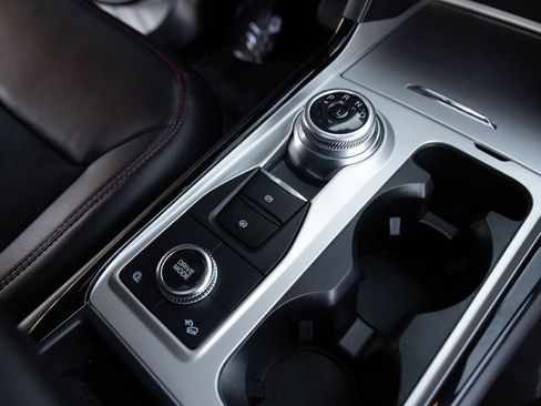 Used 2023 Ford Explorer ST-Line w/ Class IV Trailer Tow Package image 26