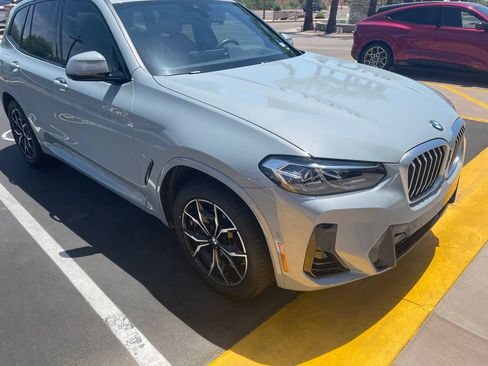 Used 2024 BMW X3 xDrive30i w/ Premium Package AWD/4WD image 3