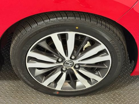 Used 2017 Honda Fit EX image 18