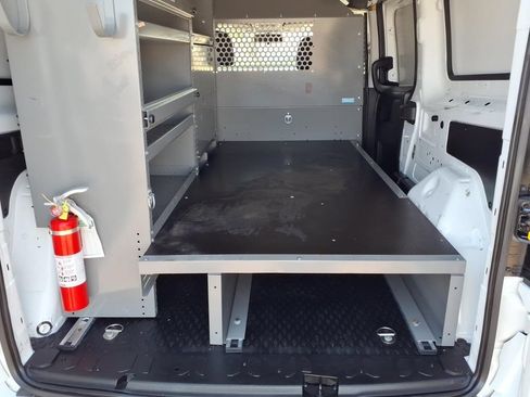 Used 2019 RAM ProMaster City Tradesman SLT FWD image 16