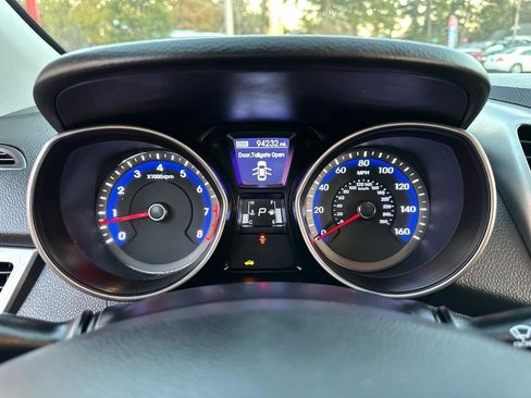 Used 2015 Hyundai Elantra GT w/ Option Group 03 image 22